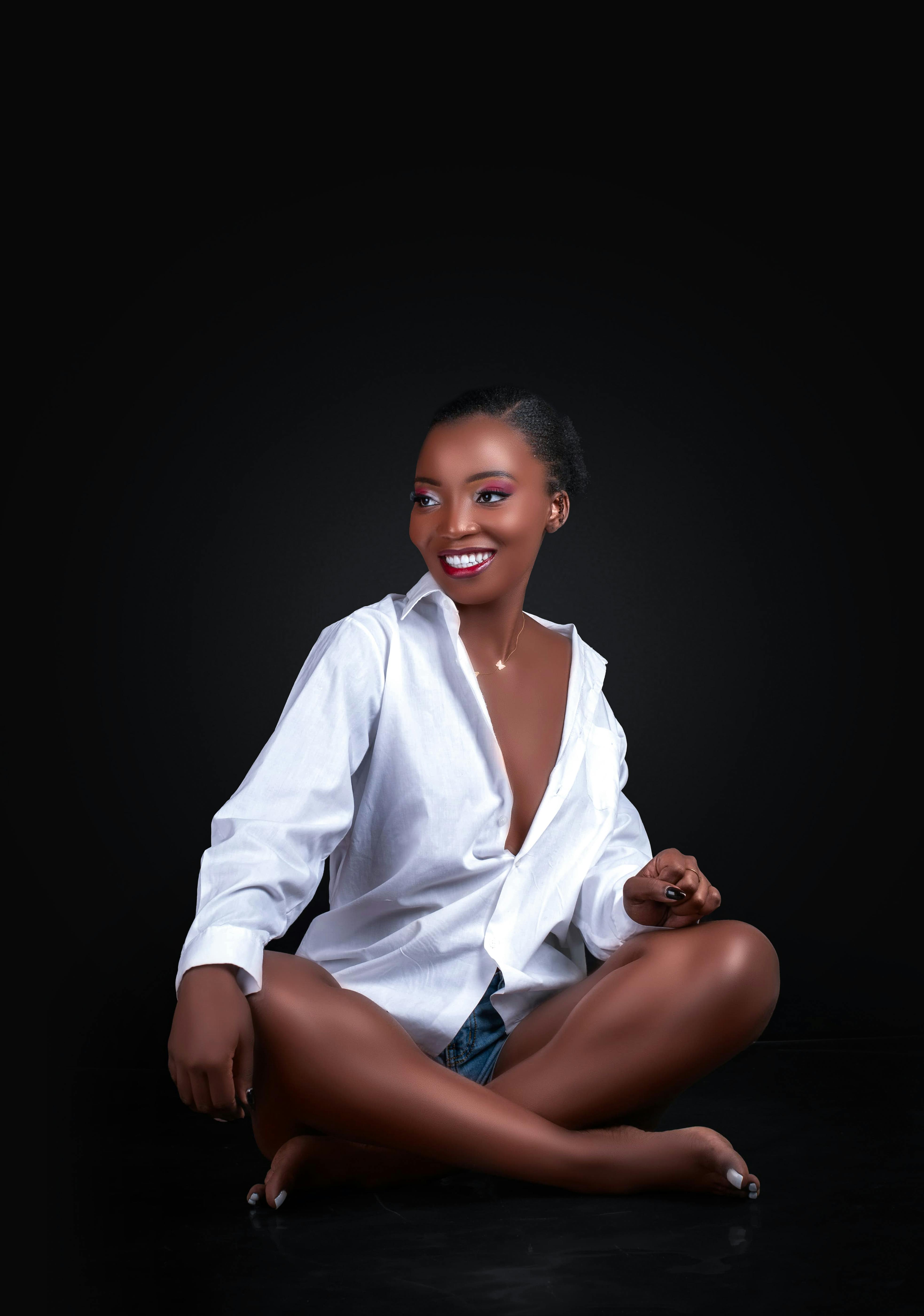 首屏海报背景图